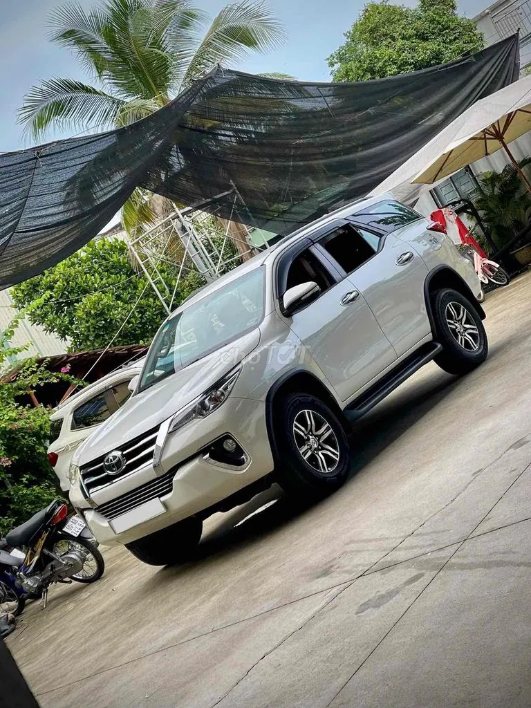 Toyota Fortuner 2017 photo 5