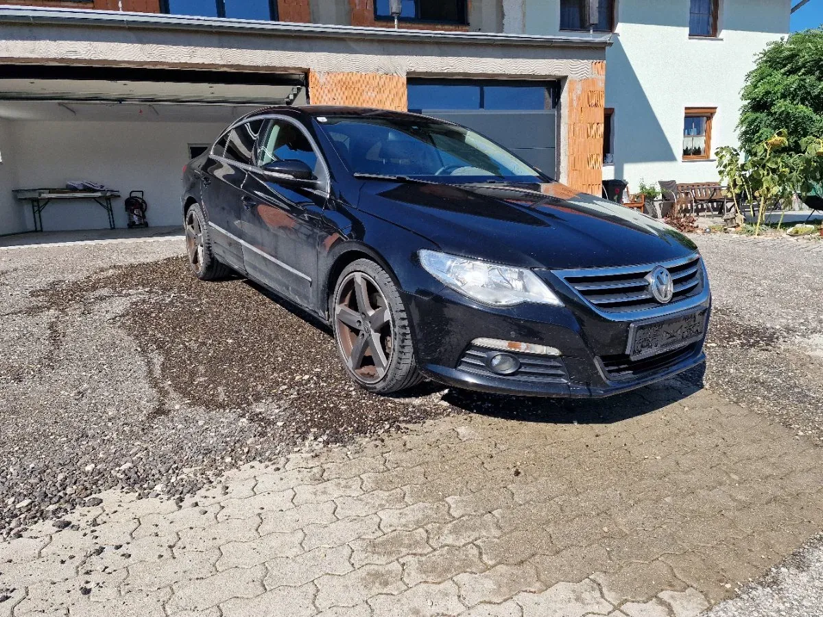 Volkswagen Passat Cc 2009 photo 2