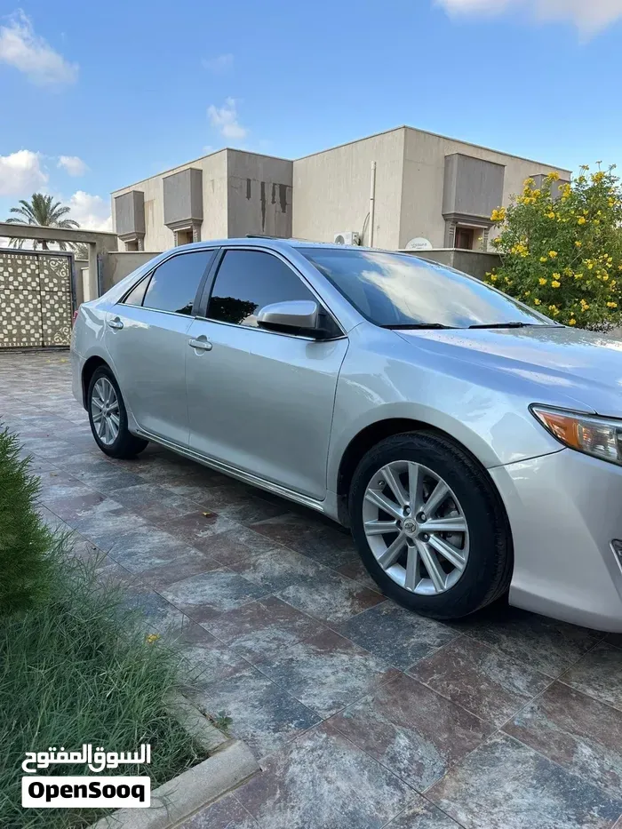 Toyota Camry 2014 photo 3