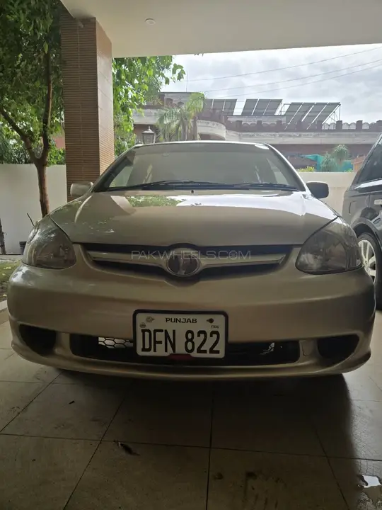 Toyota Platz
