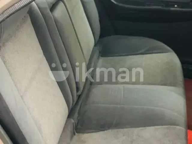 Mazda Mazda3 1998 photo 3