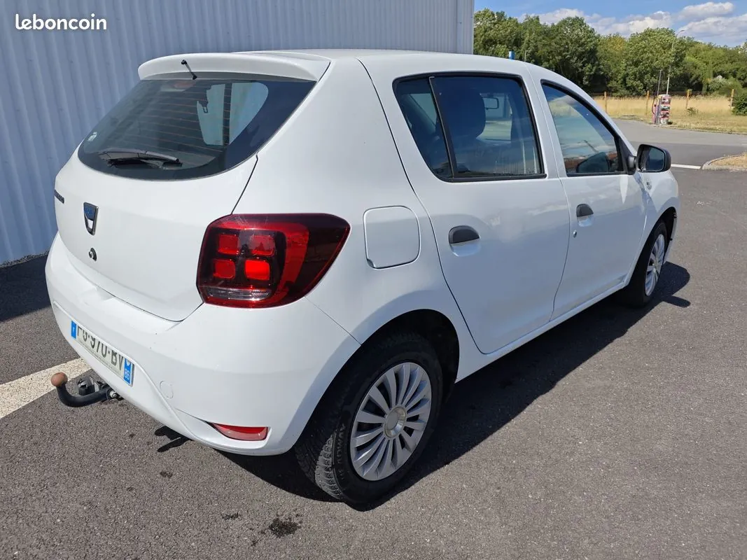 Dacia Sandero 2019 photo 3