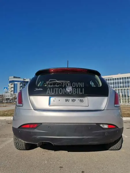Lancia Delta 2010 photo 5