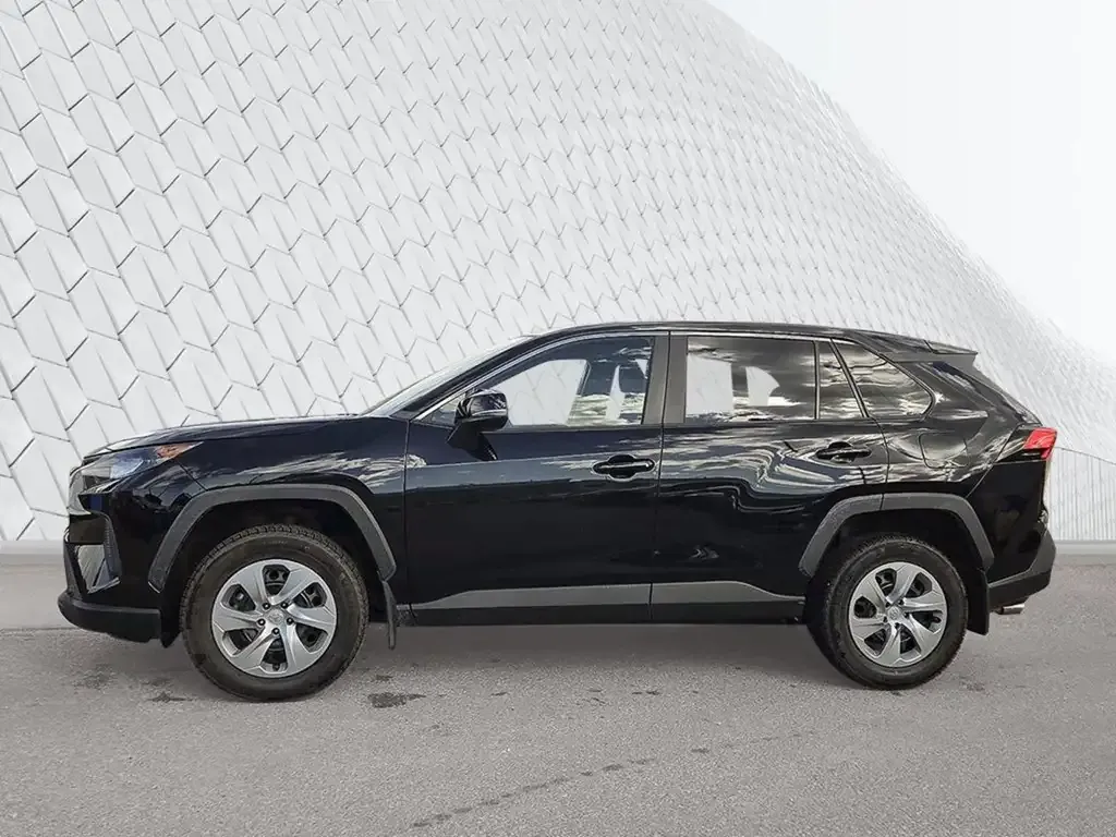 Toyota Rav4 2022 photo 3