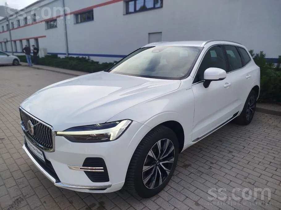 Volvo Xc60 2022 photo 2