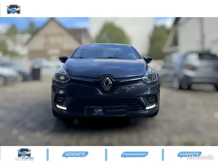 Renault Clio 2017 photo 2