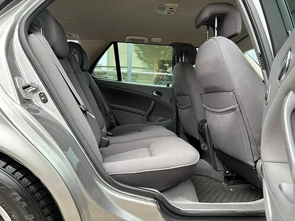 Saab 9-5 2004 photo 5