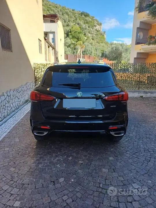 MG Hs