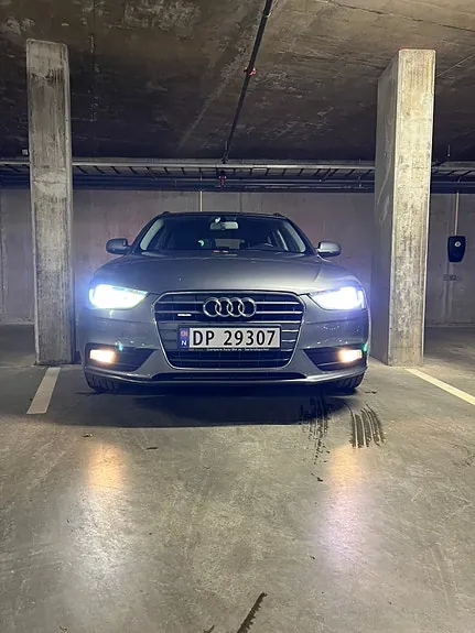 Audi A4 2013 photo 2
