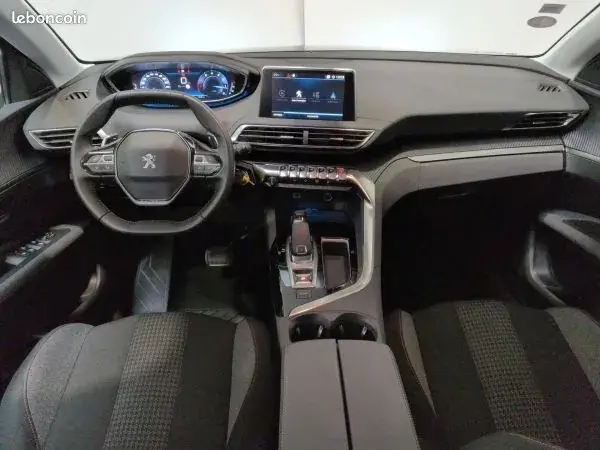 Peugeot 3008 2020 photo 4