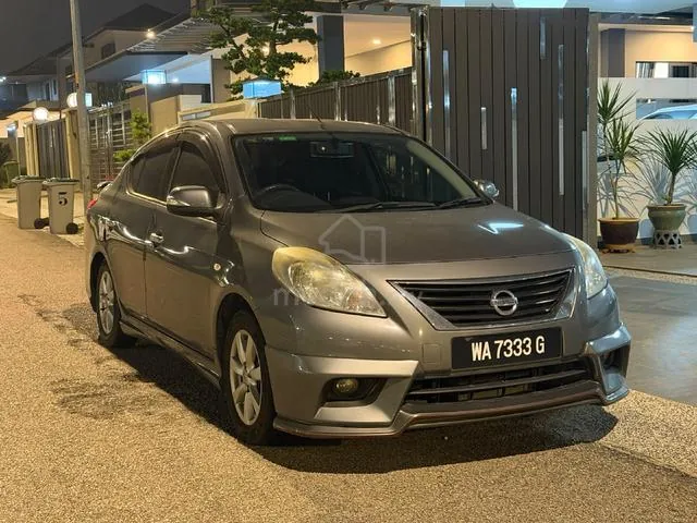 Nissan Almera