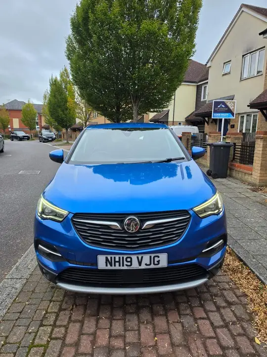 Vauxhall Grandland X 2019 photo 2