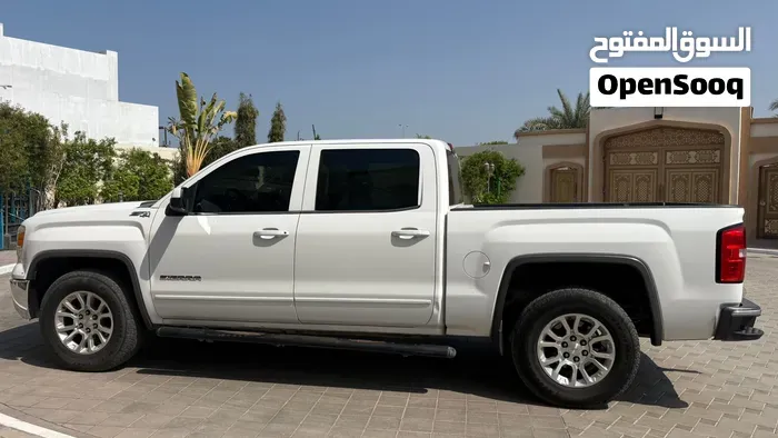 GMC Sierra