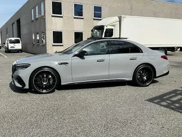 Mercedes-Benz E-Class 2026 photo 3