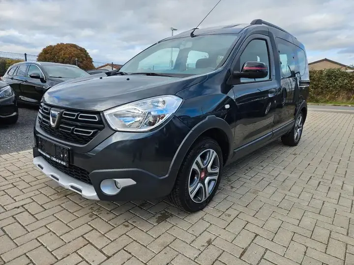 Dacia Lodgy