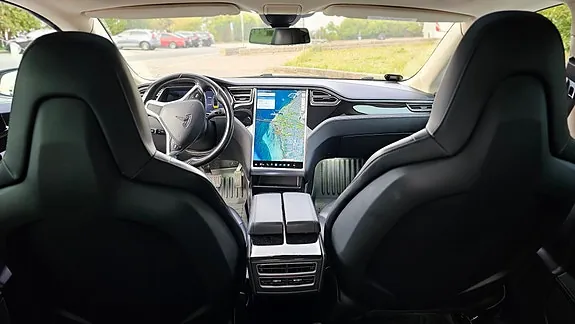 Tesla Model S 2014 photo 3