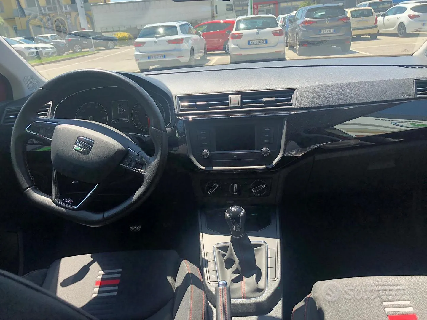Seat Ibiza 2017 photo 3