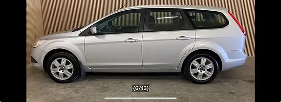 Ford Focus 2010 photo 3