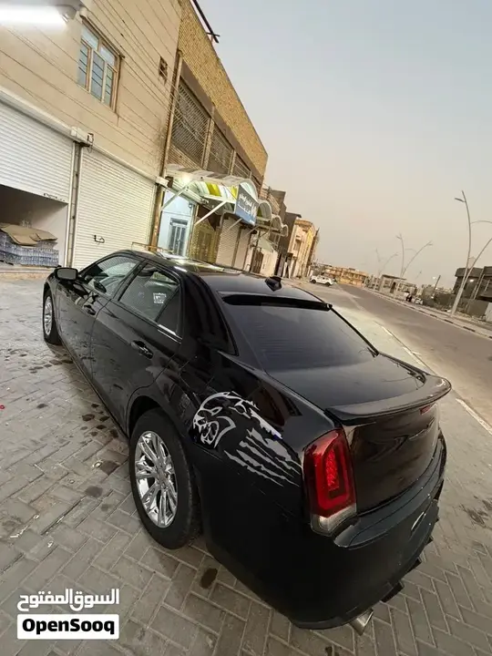 Chrysler 300 2021 photo 5