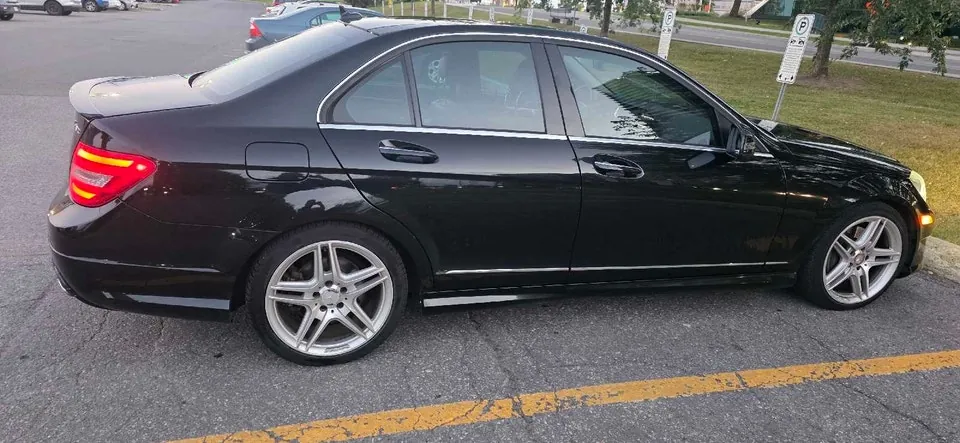 Mercedes-Benz C-Class 2013 photo 3