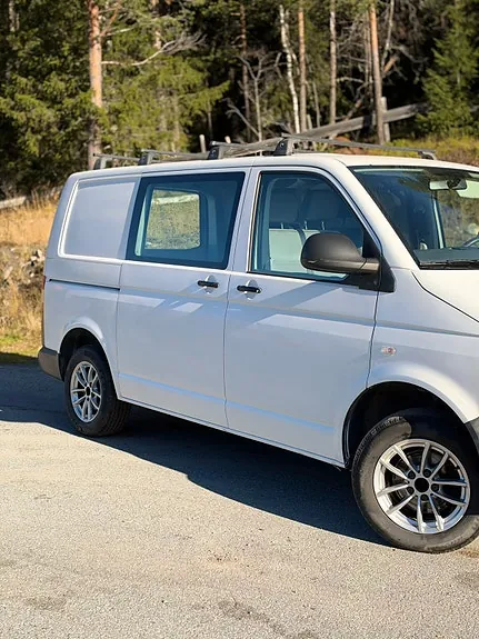 Volkswagen Transporter 2011 photo 3