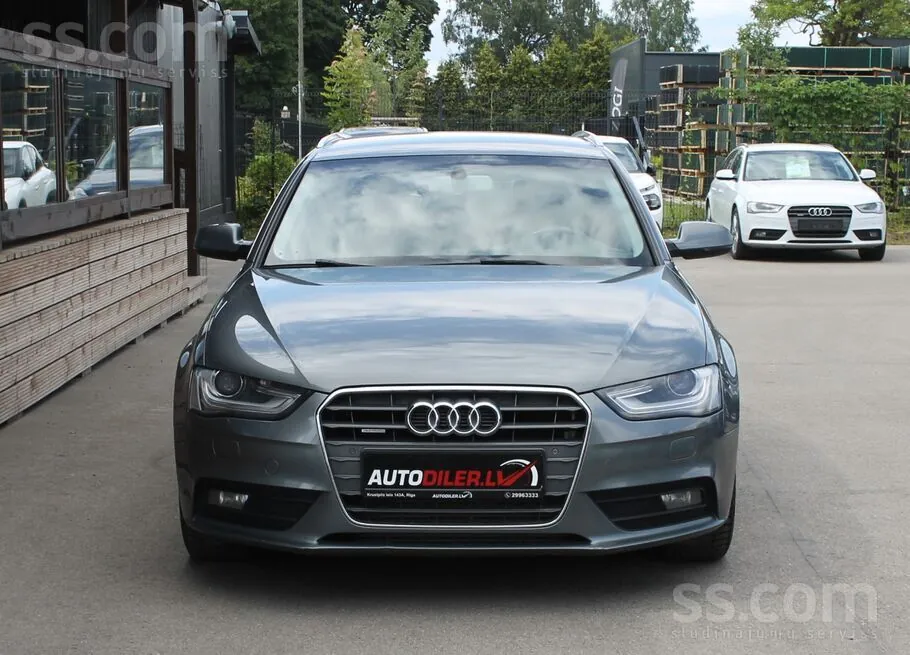 Audi A4 2013 photo 3