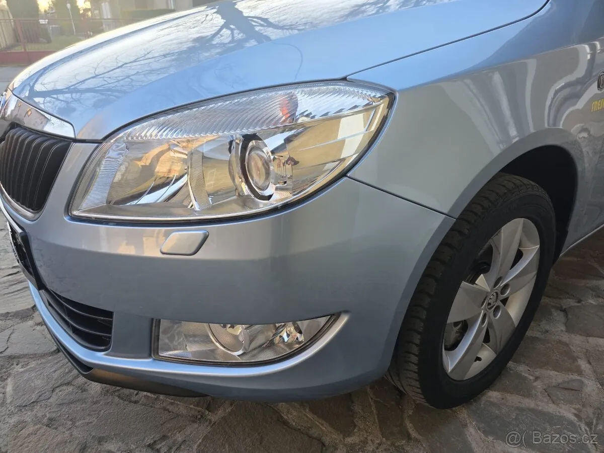 Skoda Roomster 2013 photo 4