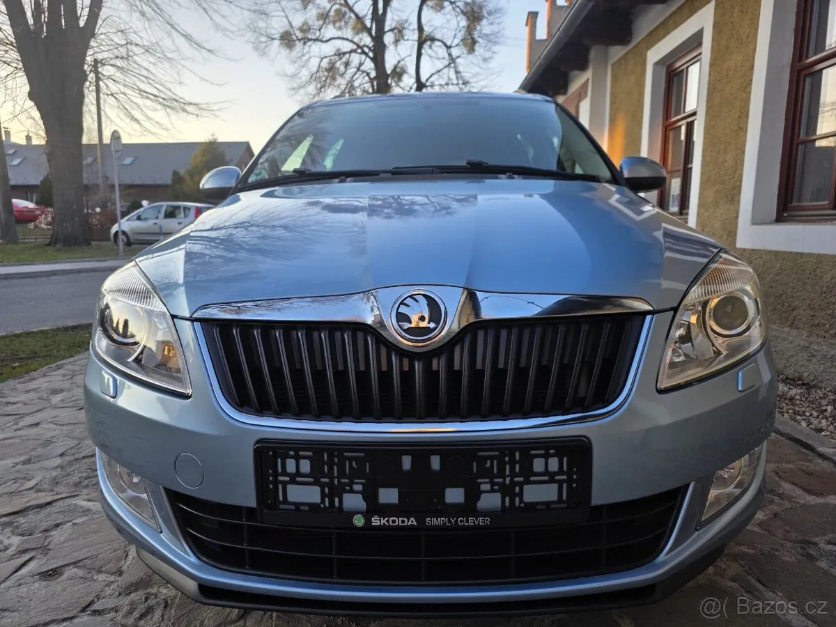 Skoda Roomster 2013 photo 3