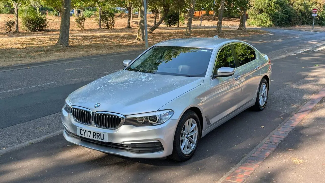 BMW 5 Series 2017 photo 3