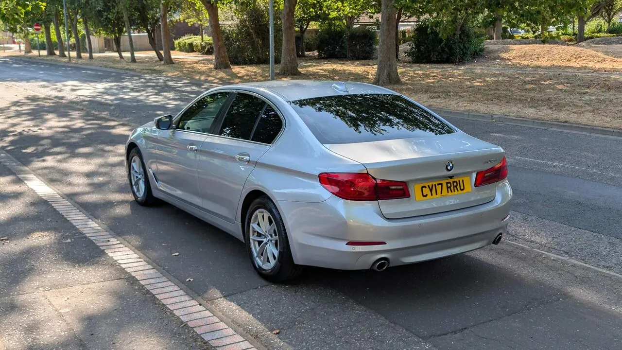 BMW 5 Series 2017 photo 4