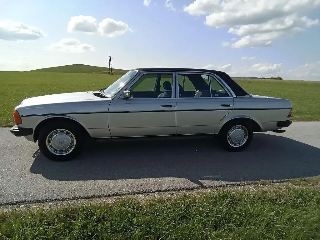 Mercedes-Benz Sonstige 1982 photo 3