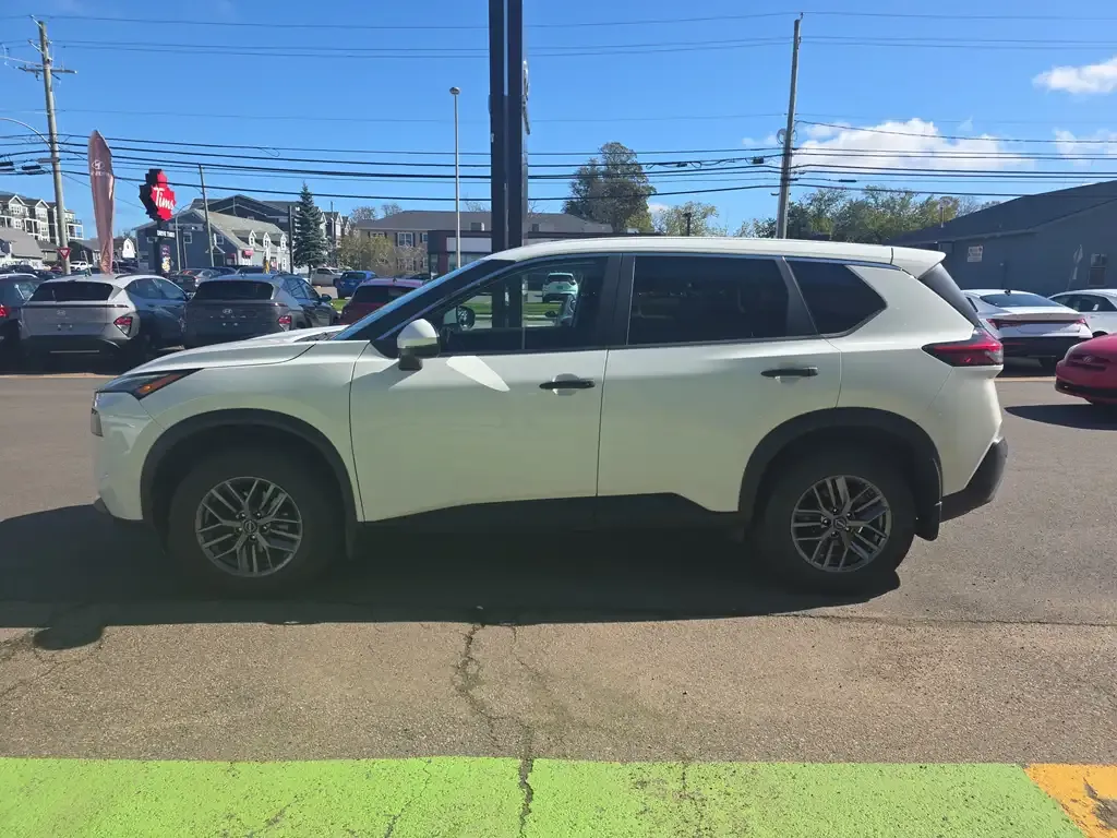 Nissan Rogue 2023 photo 4