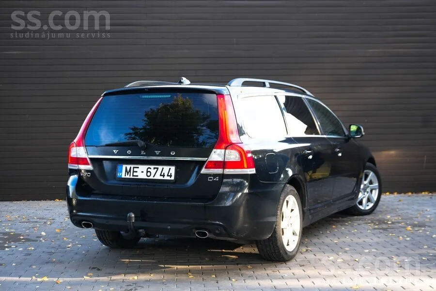 Volvo V70 2014 photo 3