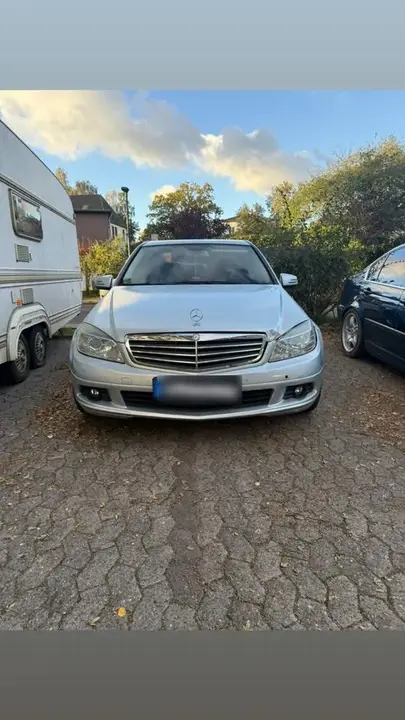 Mercedes-Benz C200 W204