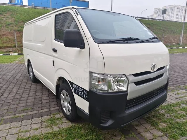 Toyota Hiace