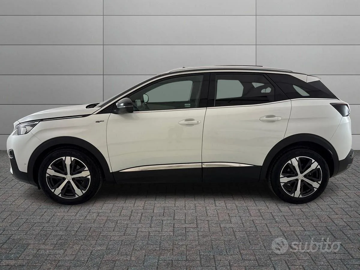 Peugeot 3008 2019 photo 2