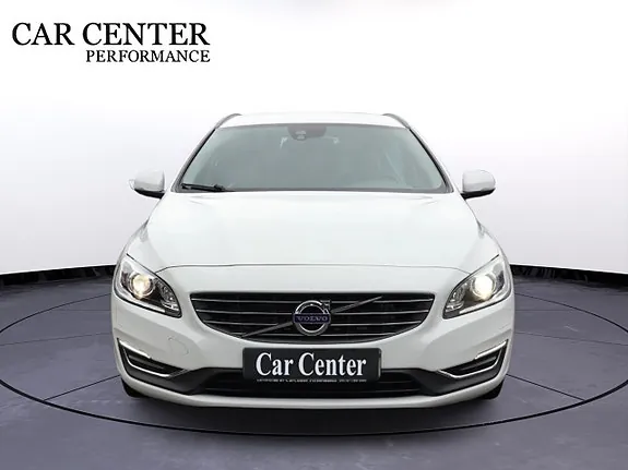 Volvo V60 2017 photo 4