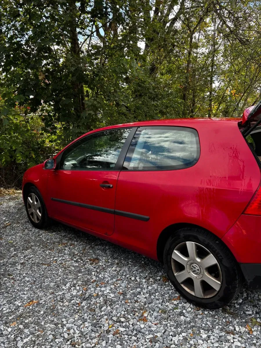 Volkswagen Golf 2005 photo 3