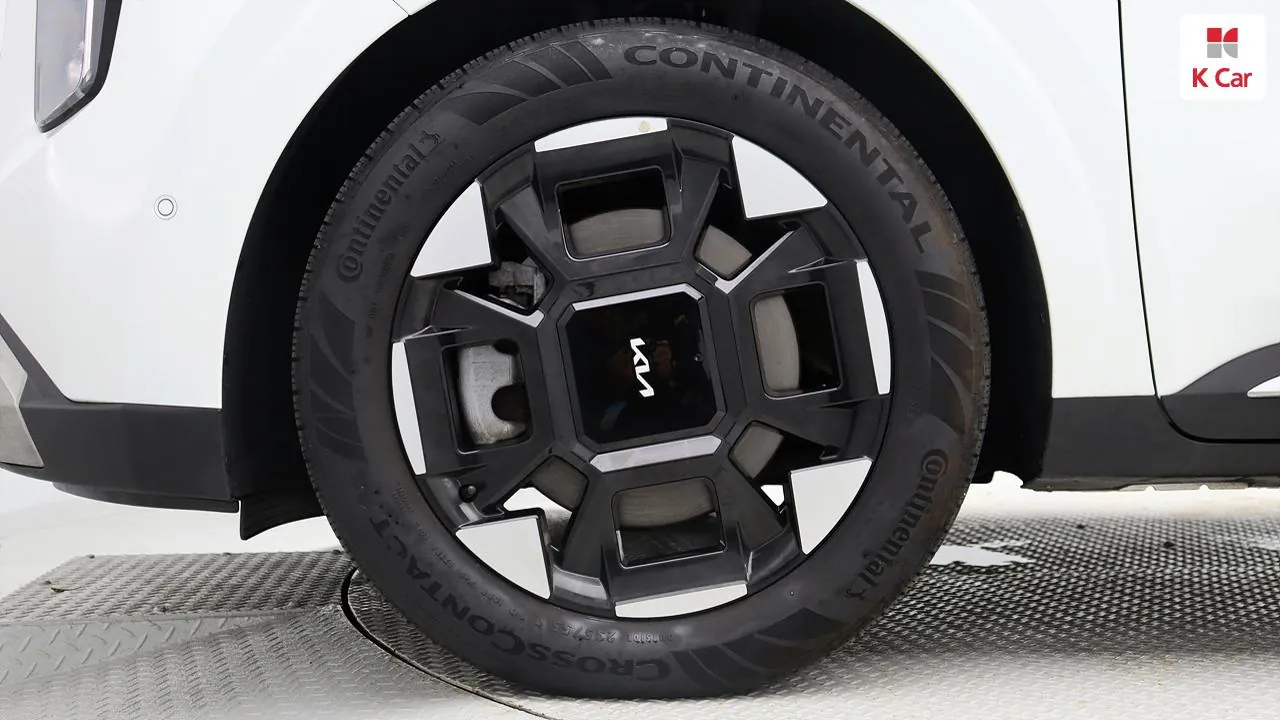 Kia Carnival 2025 photo 5