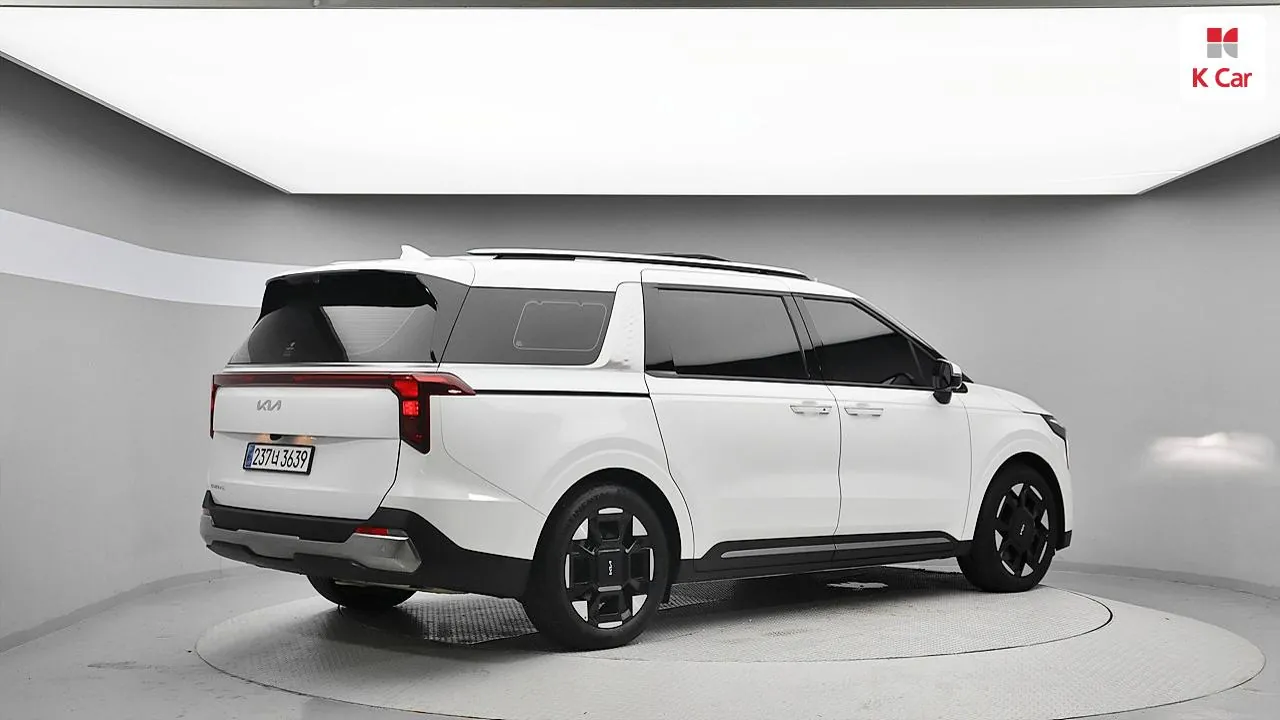 Kia Carnival 2025 photo 4