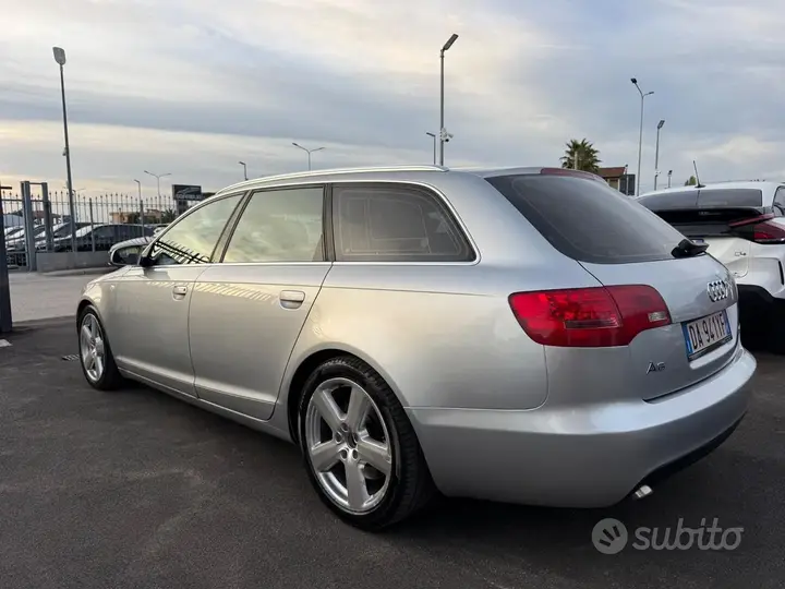Audi A6 Avant 2006 photo 4