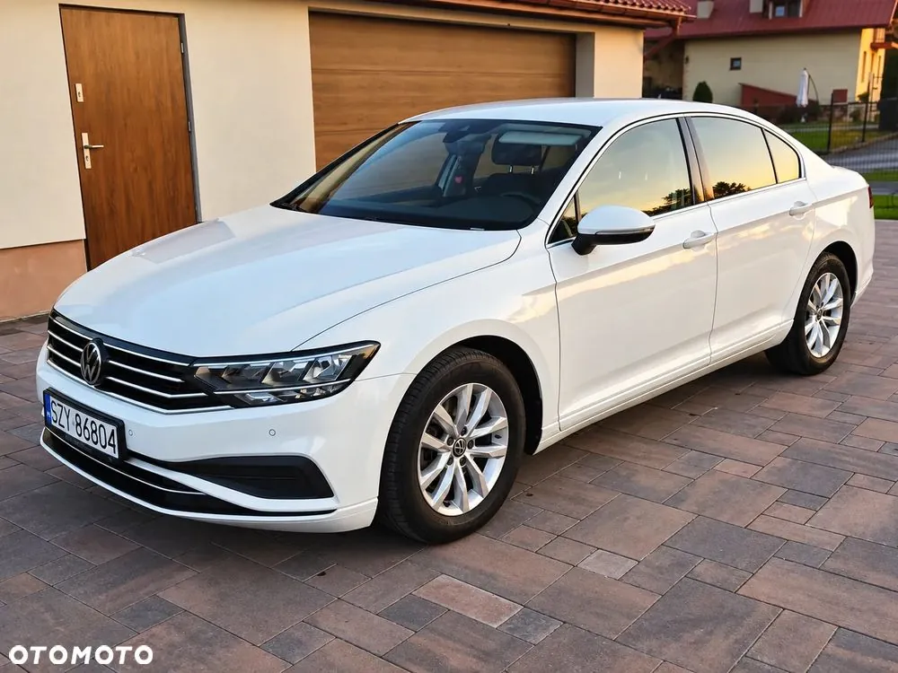 Volkswagen Passat 2020 photo 2