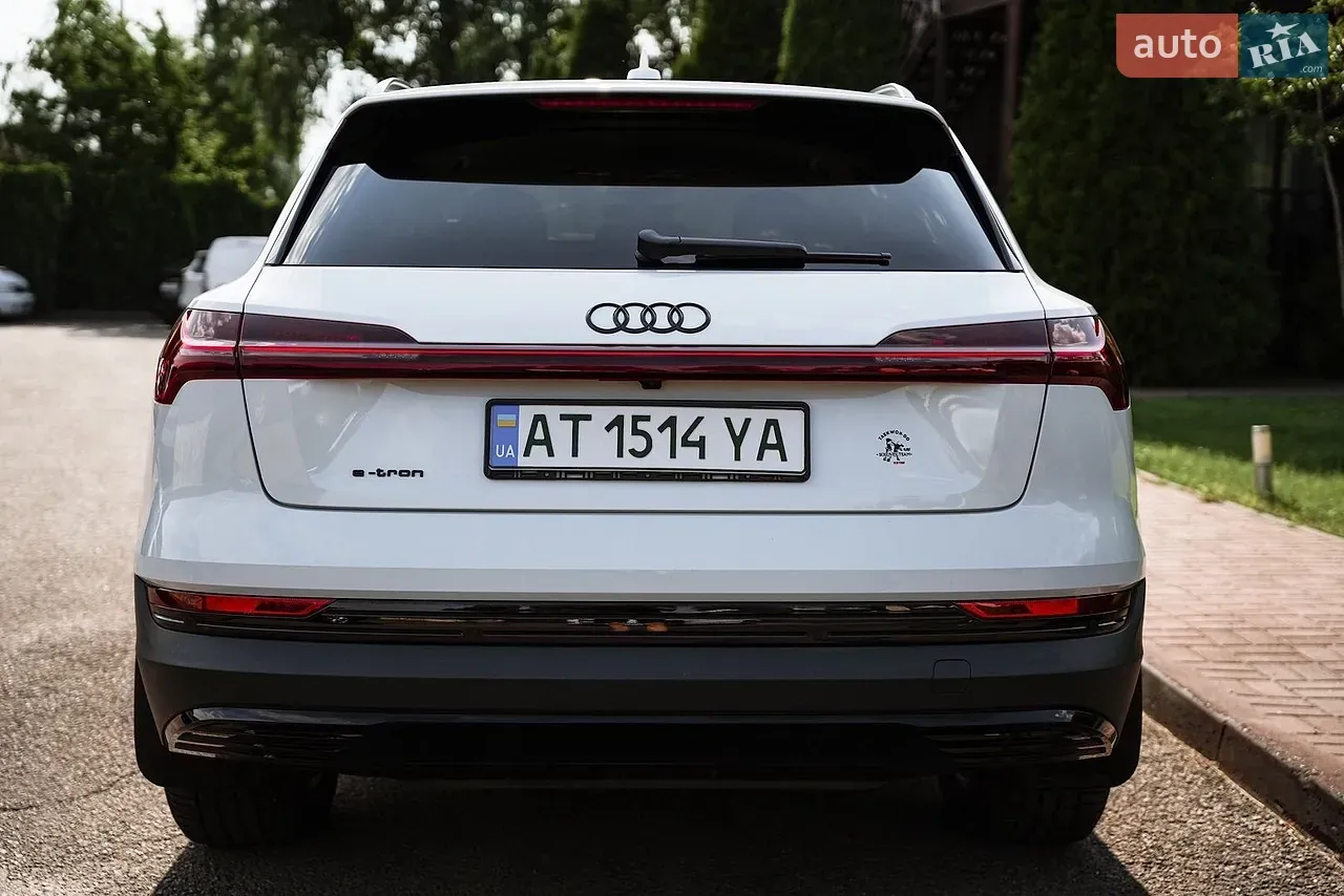 Audi E-Tron 2020 photo 4