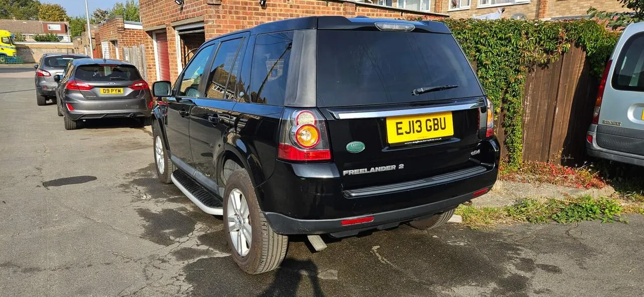 Land Rover Freelander 2 2013 photo 3