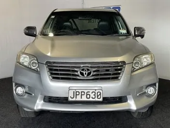 Toyota Vanguard 2010 photo 3