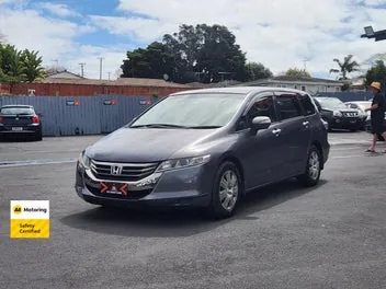 Honda Odyssey 2012 photo 4