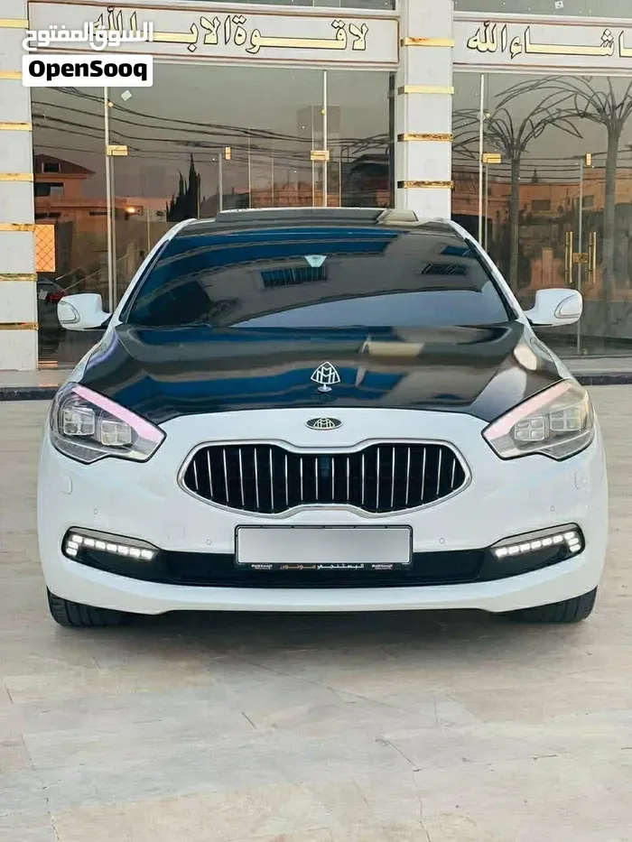 Kia Quoris