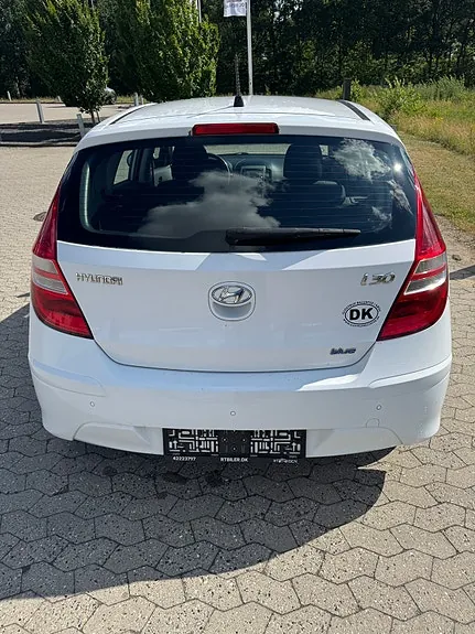 Hyundai I30 2011 photo 2