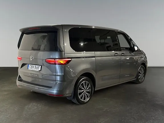 Volkswagen Multivan 2023 photo 3
