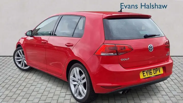 Volkswagen Golf 2016 photo 2